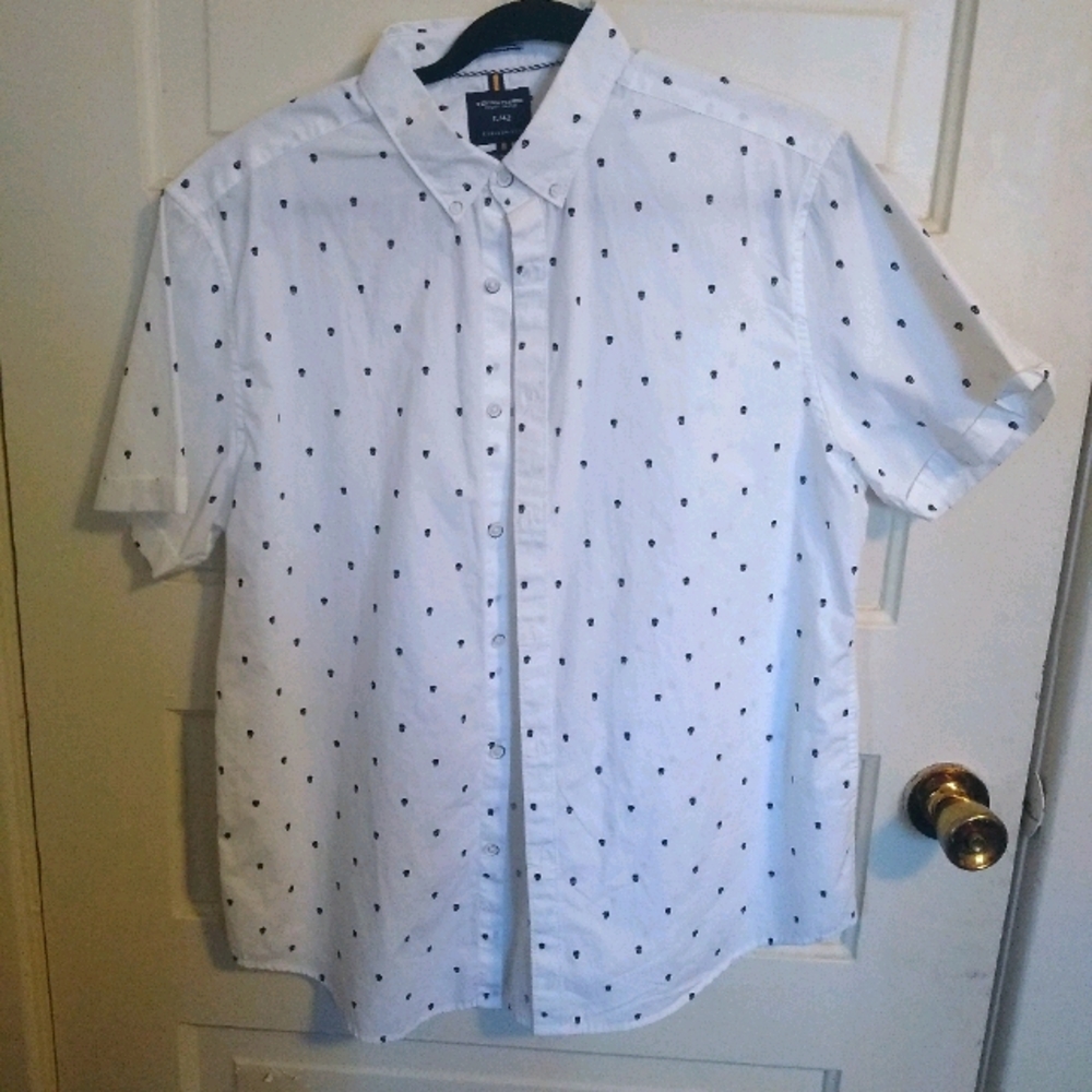 White button up with skulls